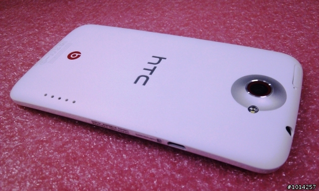人生第二支智慧型手機_HTC One X+