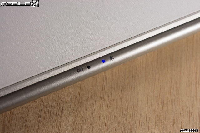 我的限量髮絲紋Acer S7 Ultrabook