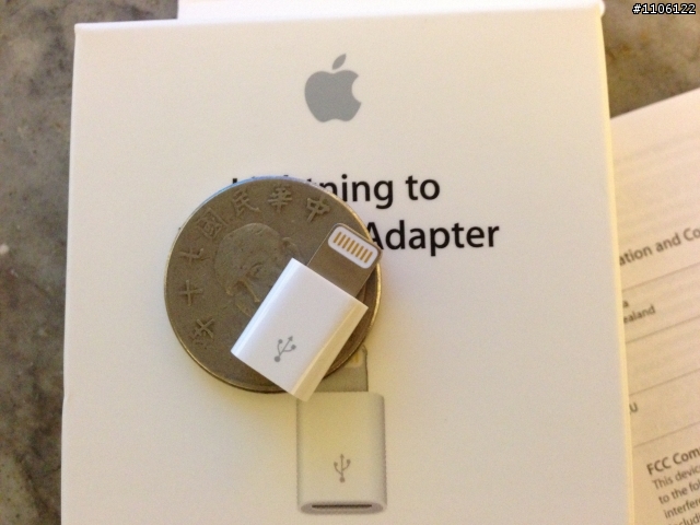 [開箱 Unboxing] Lightning to Micro USB Adapter