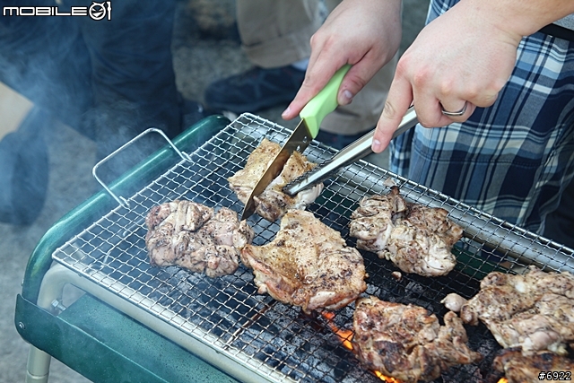 小惡魔華中河濱公園烤肉趴 海陸大餐好過癮