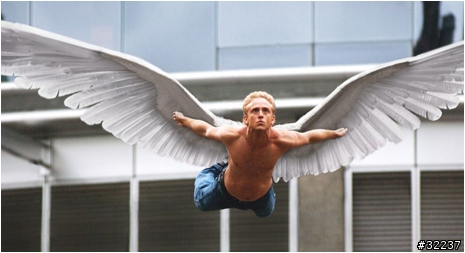 某金融集團"天使之翼" 品牌廣告與X-MEN3中裡面的ANGEL