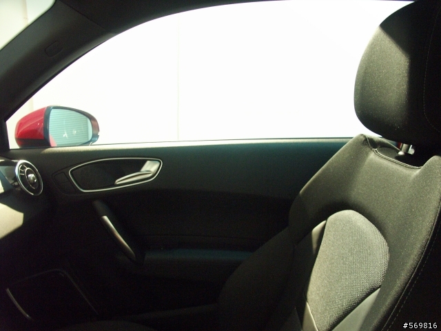 AUDI A1 SPORT 開箱