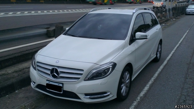 13年式B180終於入手