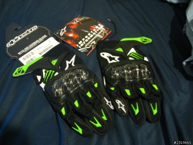 [開箱]Alpinestars M10 Air Carbon Glove 小開箱