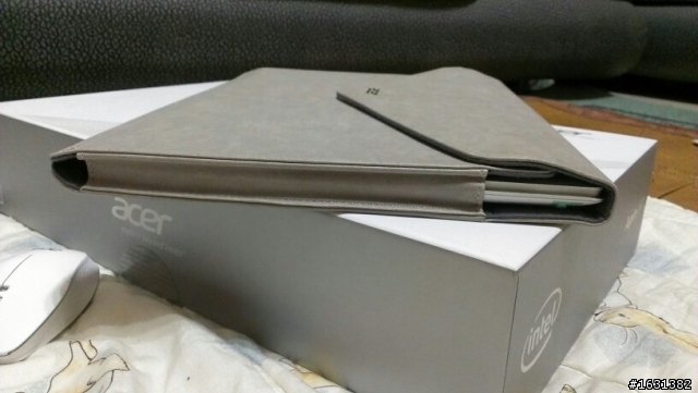 【 開箱 】人生第一台 ultrabook - Acer Aspire S7 頂級款