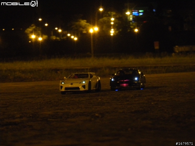(圖多慎入)雙神會戰外拍  LFA vs GTR R35  第五篇   完