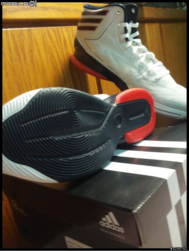 [開箱分享] Adidas adizero Crazy Light 2