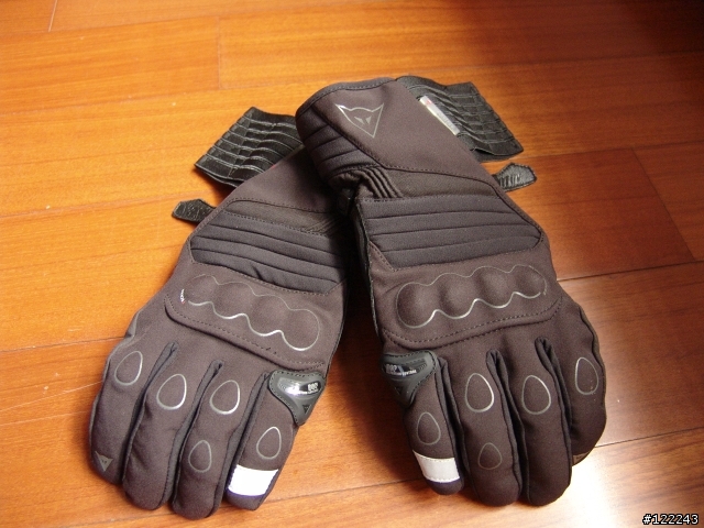 Dainese+AGV+Xlite+Gaerne 人身部品開箱(圖多字少)