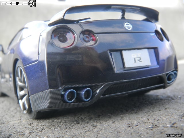 (圖多慎入)雙神會戰外拍  LFA vs GTR R35  第五篇   完