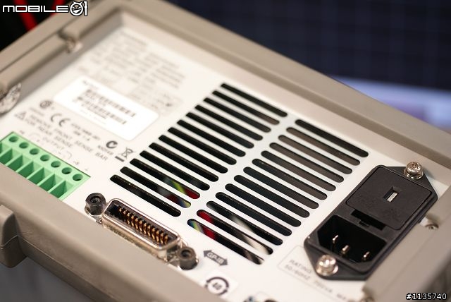 [開箱] Agilent安捷倫 E3633A 200W 電源供應器