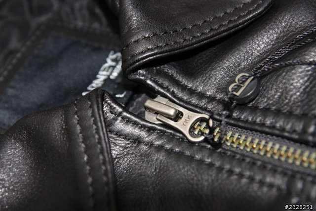 (分享)Barneys Originals 皮衣