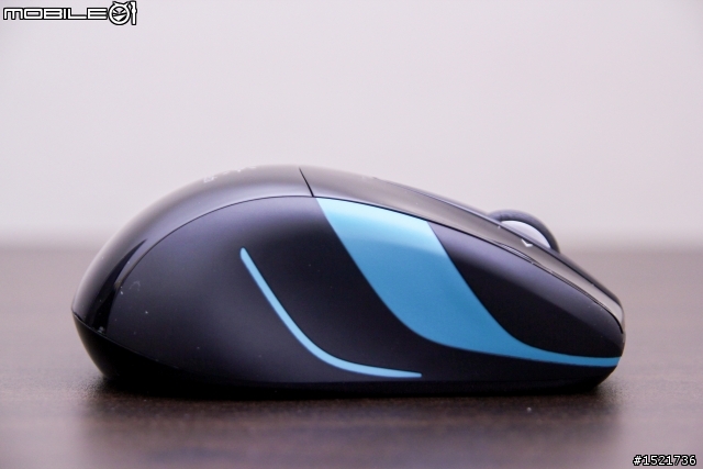 開箱] 羅技Logitech M525 無線雷射滑鼠  (圖多)