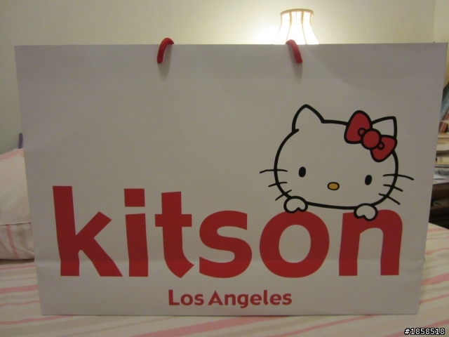 就是要那麼卡哇一的包＊kitson＊