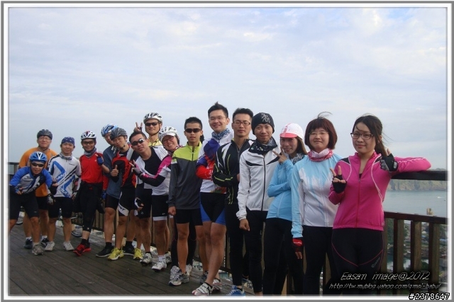 小女子下雨天學保養&晴天出門拍拍分享=)