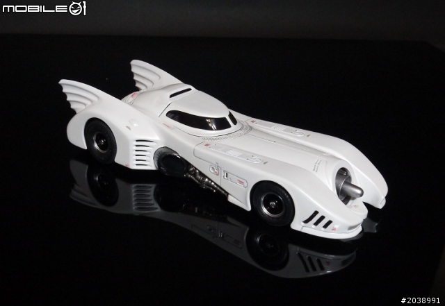 白色惡魔 蝙蝠車 珍珠白版本 (製作過程.完成圖片分享)