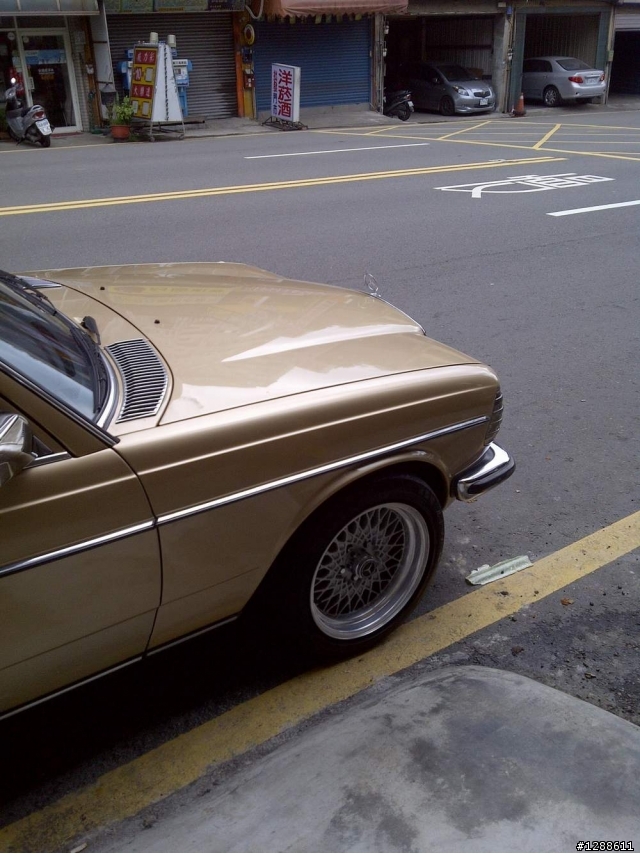 我也來老古董開箱 1981 w123