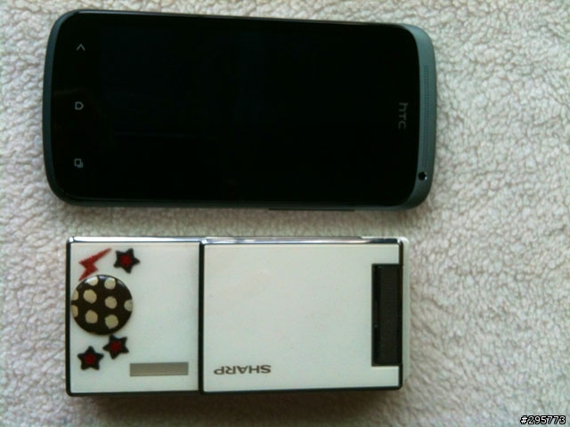 {開箱}久逢的簡單開箱文 HTC ONE S \^0^/
