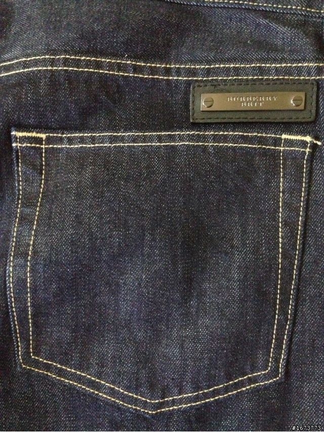 BURBERRY BRIT STEADMAN INDIGO RINSE SLIM FIT JEANS 有實穿圖