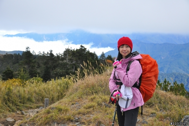 20121118~20 雪山東峰主峰~在半夜三更的黑森林hold不住了之旅~