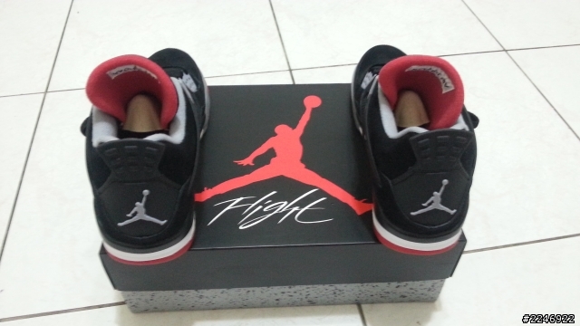 開箱~ air jordan 4 retro BRED 黑紅 小時候夢想 part II