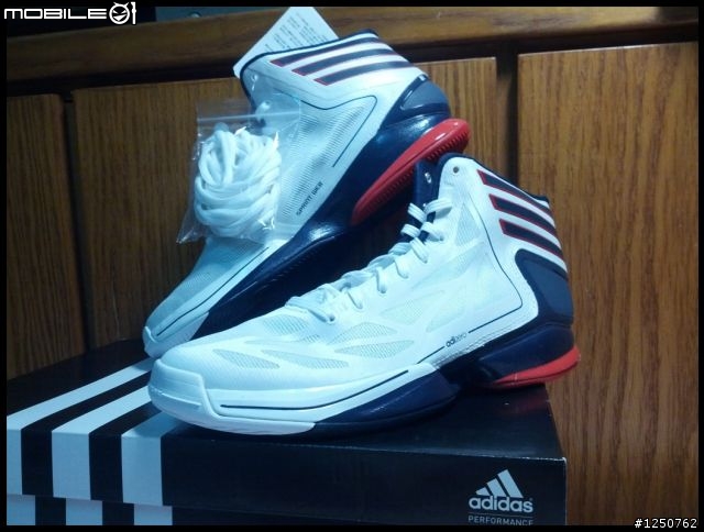[開箱分享] Adidas adizero Crazy Light 2
