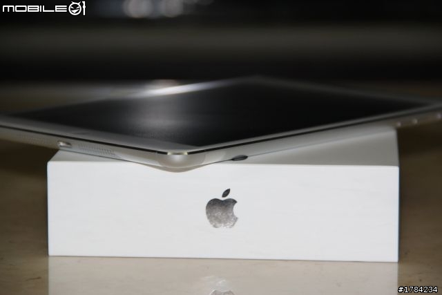 [開箱12/04更新]漂洋過海而來的"iPad Mini"32G wifi white