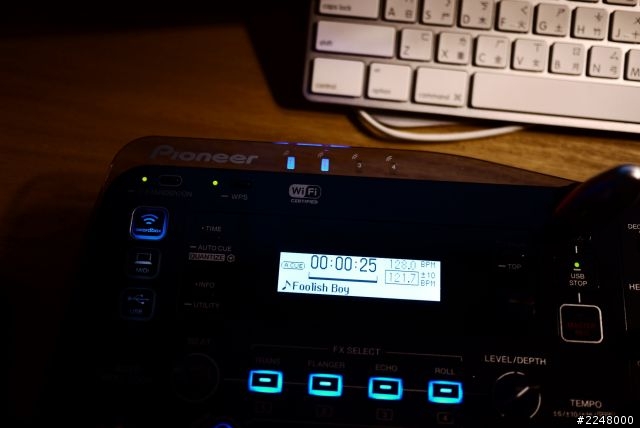『 用無形之手操控跨時代的數位控制器 Pioneer XDJ-AERO 』