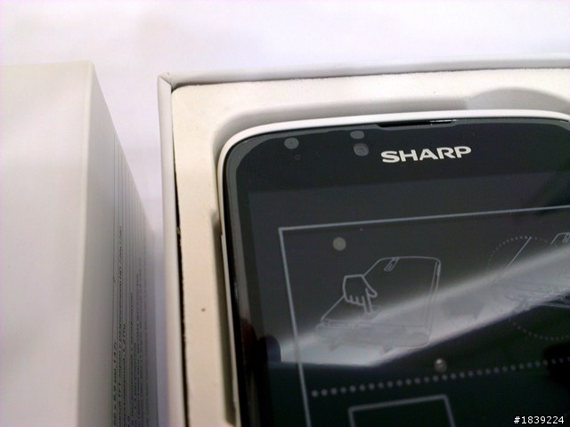 (12/03新增) [日系質感] SHARP 夏普 SH837W 開箱測試 ! ! (12/02 新增室內光源拍攝測試)
