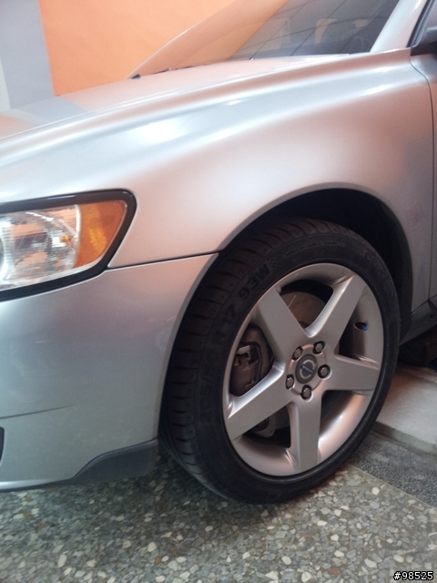 [分享] 小馬滿3周年的生日禮 ( My Volvo V50) 同場加映 EBC Red Stuff