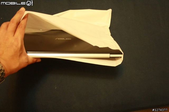 胖子來開箱：胖子來開箱：ASUS VivoBook S400CA 超輕薄 Win8觸控筆電