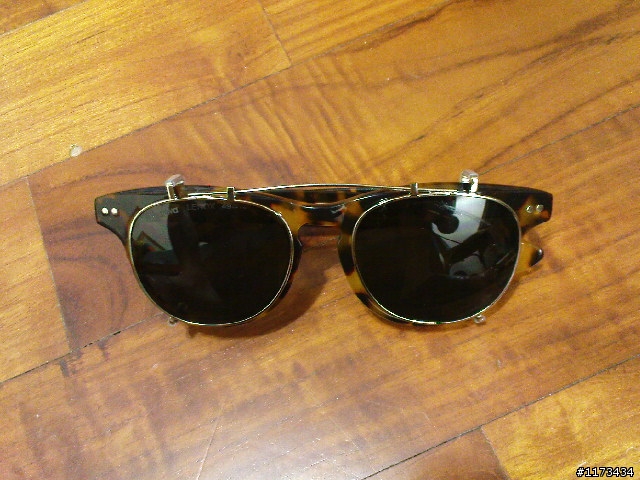 [開箱]ILLESTEVA Lenox | Tortoise Clip-On