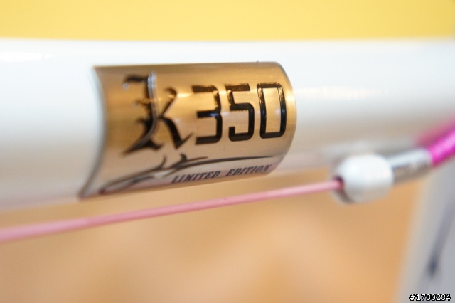 女王的第一台鋼管公路車-K350 超粉開箱