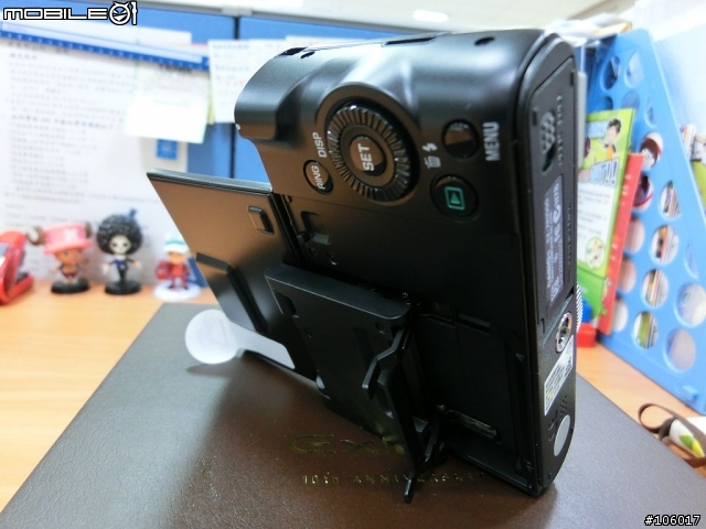 [冷門開箱]好玩好用卻被忽略的冷門隨身相機CASIO EX-ZR1000