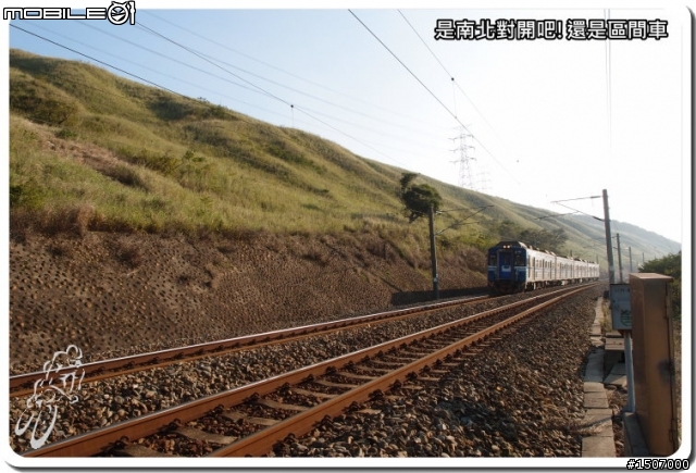 騎單車追火車_清水五福圳海線拍火車...