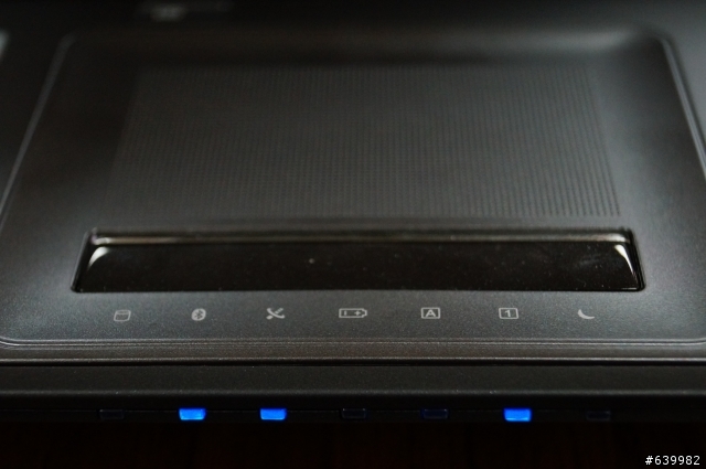超值筆電MSI CX70 i7-3630QM GT645M顯卡 16GB ram 加裝128GB鎂光M4 SSD，還有1TB硬碟（改裝）