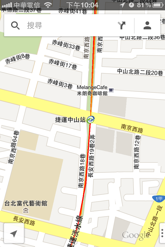 iOS5的內建地圖還是遠比Google  Map App的好