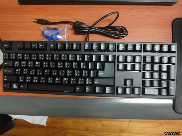 『Ducky Zero DK2108 機械式鍵盤開箱』，非凡品質、價格親民