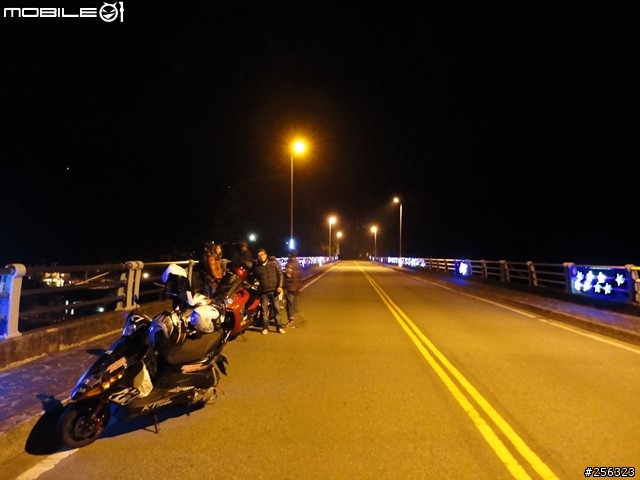 圓一群熱血青年的夢，12/11~12/12，武嶺巧遇雪景二日遊。