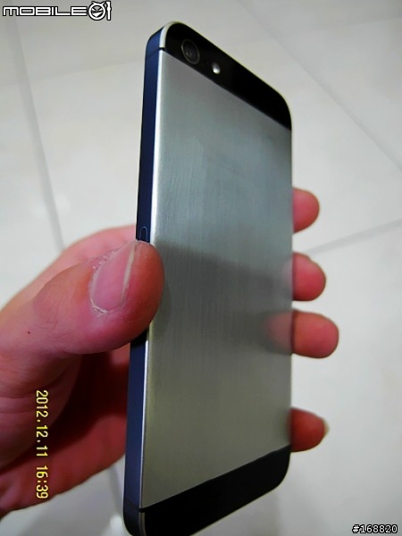 害怕 iPhone5 會掉漆嘛?看我如何處理它!!! 耶誕銀黑特別版iPhone5