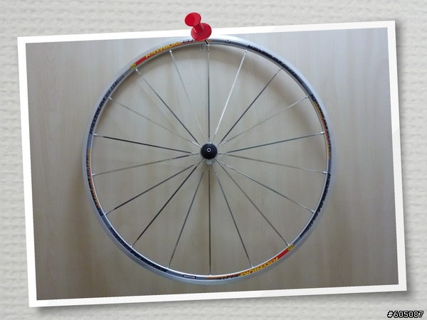 (輪組) 請教 Mavic Ksyrium Elite 是不是有不同版本