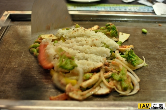 [食記] TEN屋 。 鐵板居食酒屋 (夢時代)