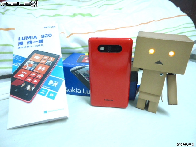 【開箱】Lumia 820(紅色)簡單分享文 ！