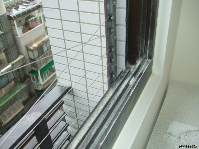 社區禁鐵窗 隱形鐵窗保護兒童安全