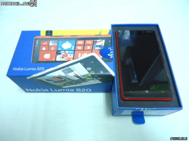 【開箱】Lumia 820(紅色)簡單分享文 ！