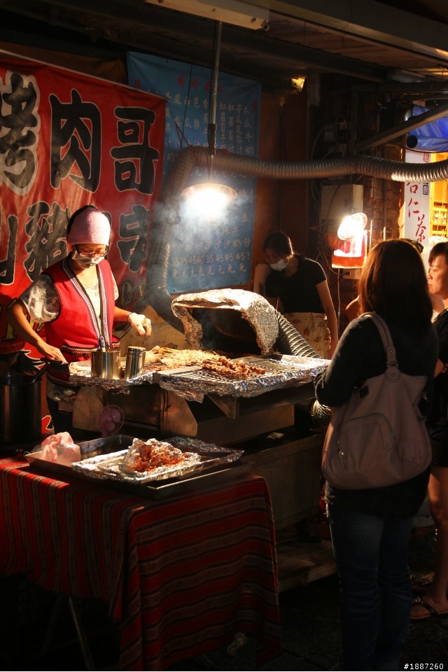 三峽老街夜市夜拍巡禮~~圖多