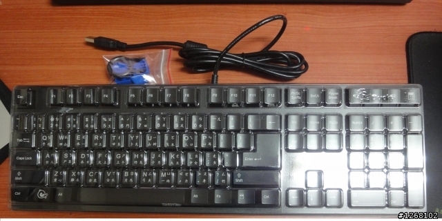 『Ducky Zero DK2108 機械式鍵盤開箱』，非凡品質、價格親民