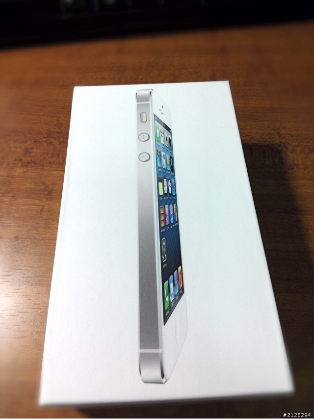 中華預購-領雙機!!! iphone5黑64G & 白32G