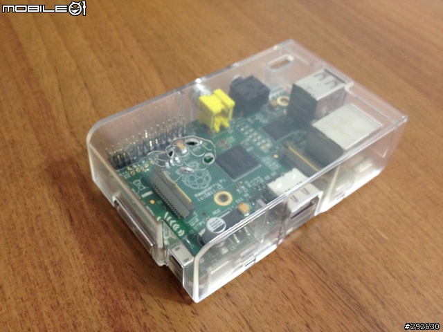 Raspberry Pi Model B 512MB 開箱、安裝與應用