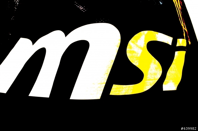 超值筆電MSI CX70 i7-3630QM GT645M顯卡 16GB ram 加裝128GB鎂光M4 SSD，還有1TB硬碟（改裝）