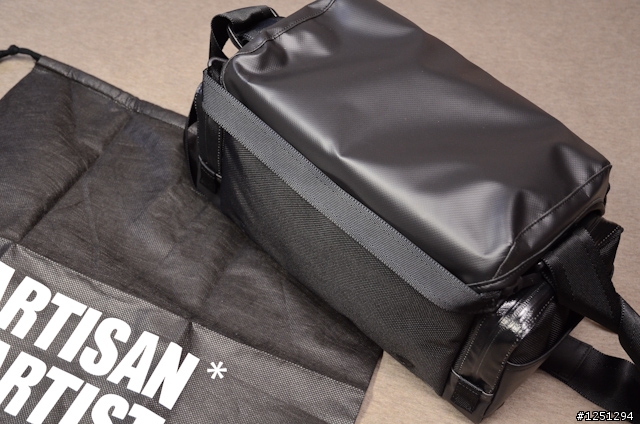 ARTISAN&ARTIST 防水相機包 WCAM-8500